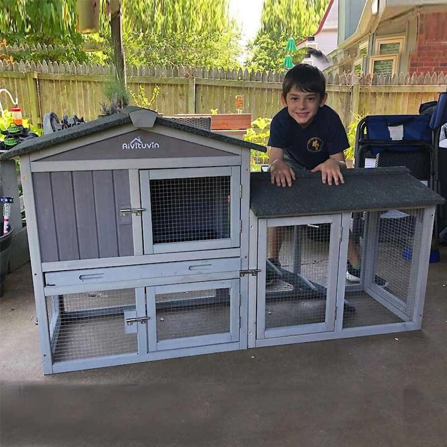 Aivituvin 33.4-in Outdoor Rabbit Hutch 4 Aivituvin 33.4-in Outdoor Rabbit Hutch - Image 4