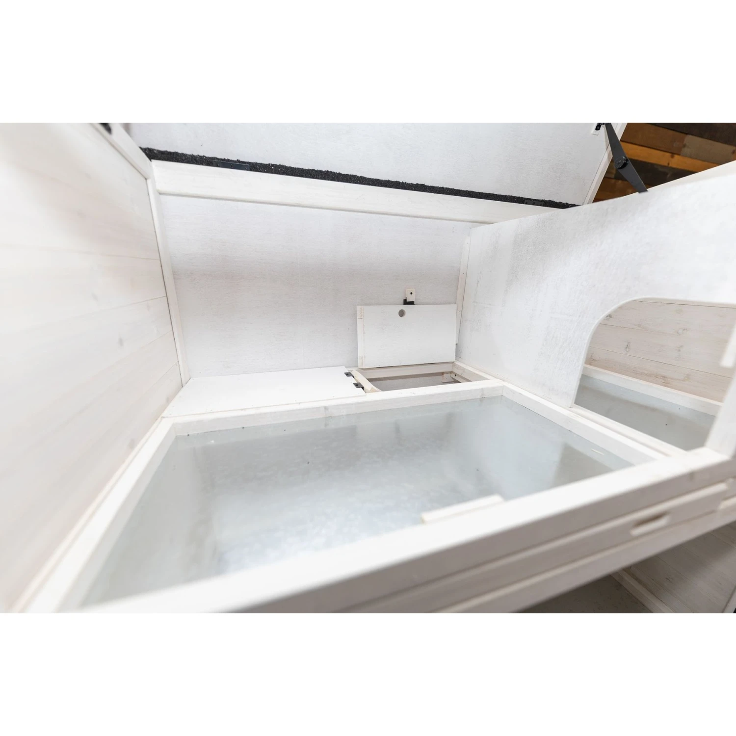 Zylina Modern 2 Story Rabbit High Rise 5 Zylina Modern 2 Story Rabbit High Rise - Image 5